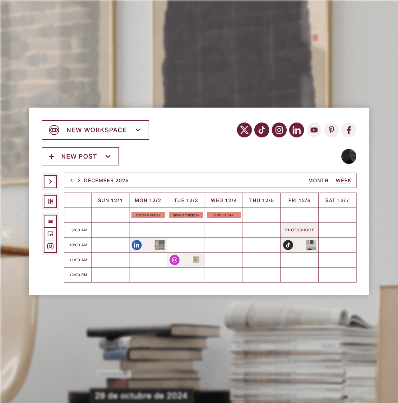Planoly social planner calendar.